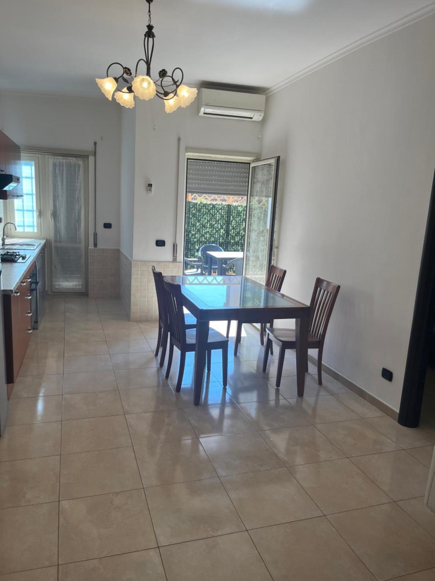 Casa Coveri โปเมเซีย ภายนอก รูปภาพ